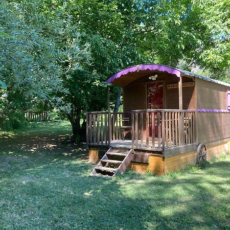 Camping, Hotel De Plein Air Les Cariamas Chateauroux-les-Alpes Εξωτερικό φωτογραφία