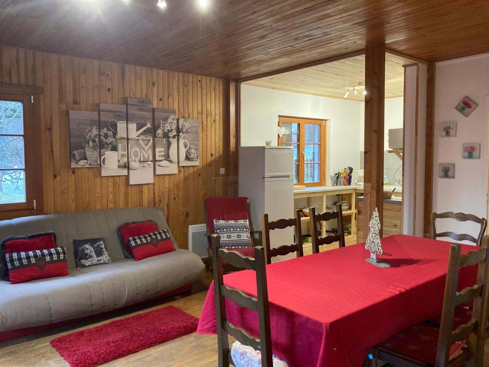 Camping, Hotel De Plein Air Les Cariamas Chateauroux-les-Alpes Εξωτερικό φωτογραφία